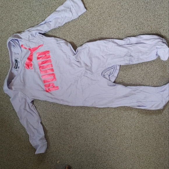 6-9 month old puma onesie - Picture 2 of 4